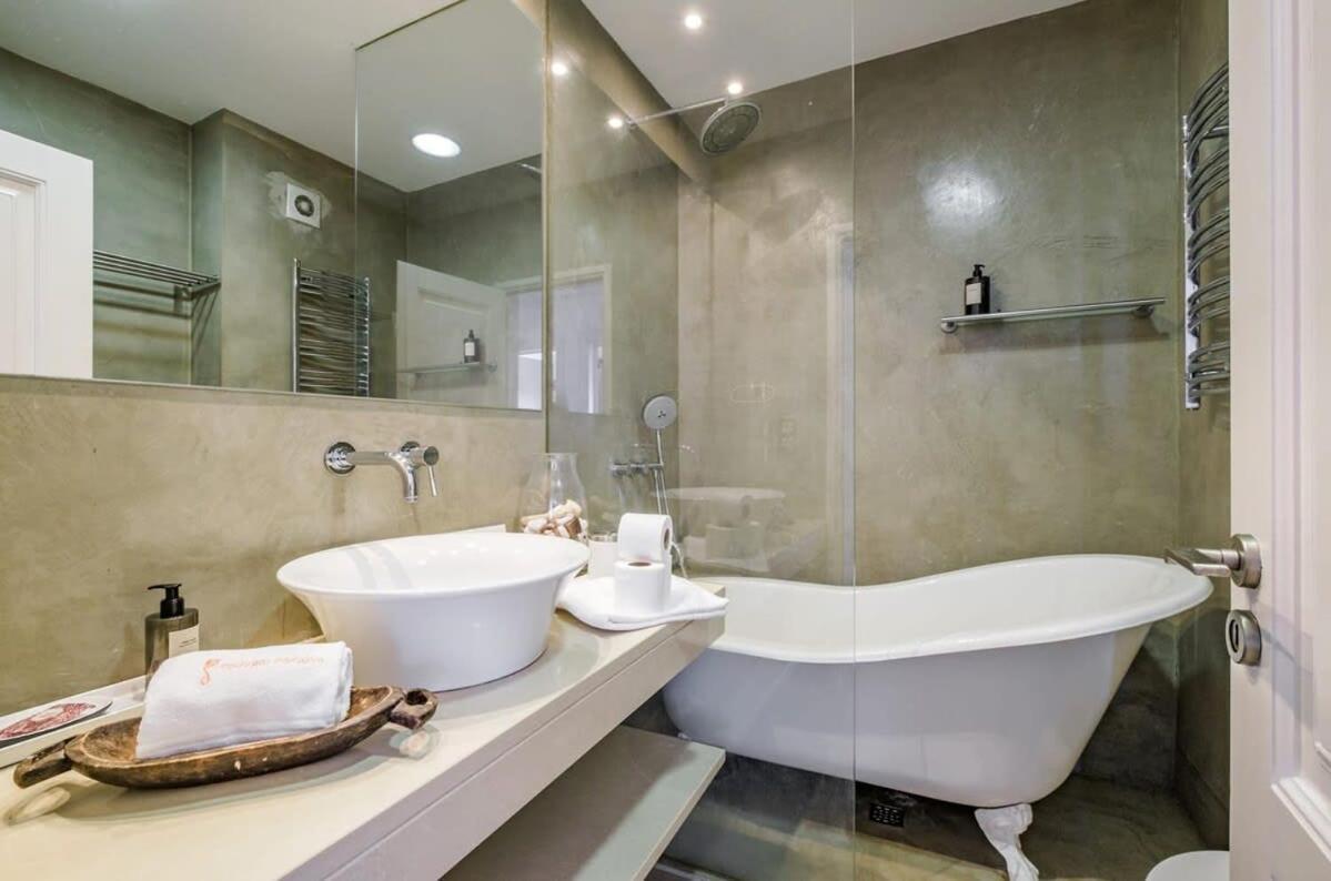 Luxury Sea View Lägenhet Cascais Exteriör bild